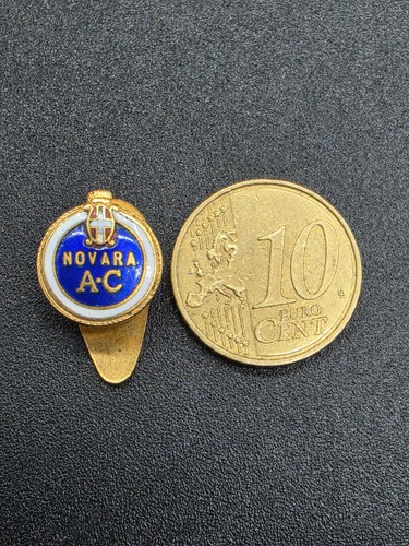 Distintivo squadra novara - distintivo,